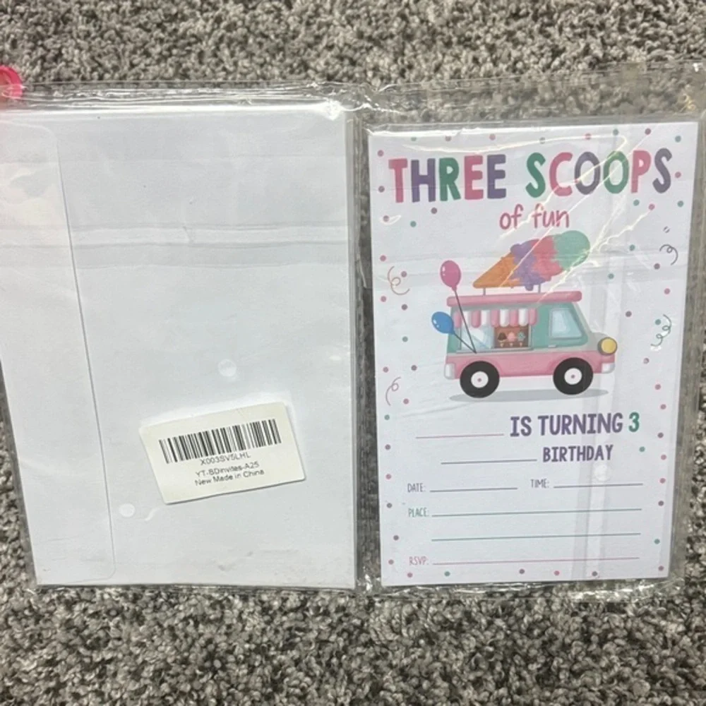 3rd birthday invitations- Ice cream theme
